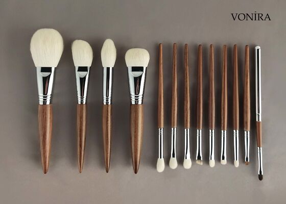 Vonira Custom Großhandel Natürliches Weißes Ziegenhaar Braun Ebenholz Griff Gesichtsschminke Pulver Bronzer Bürste